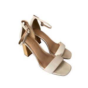 Kelly & Katie White Ankle Strap Block Heel Sandals Woven Raffia Size 8M